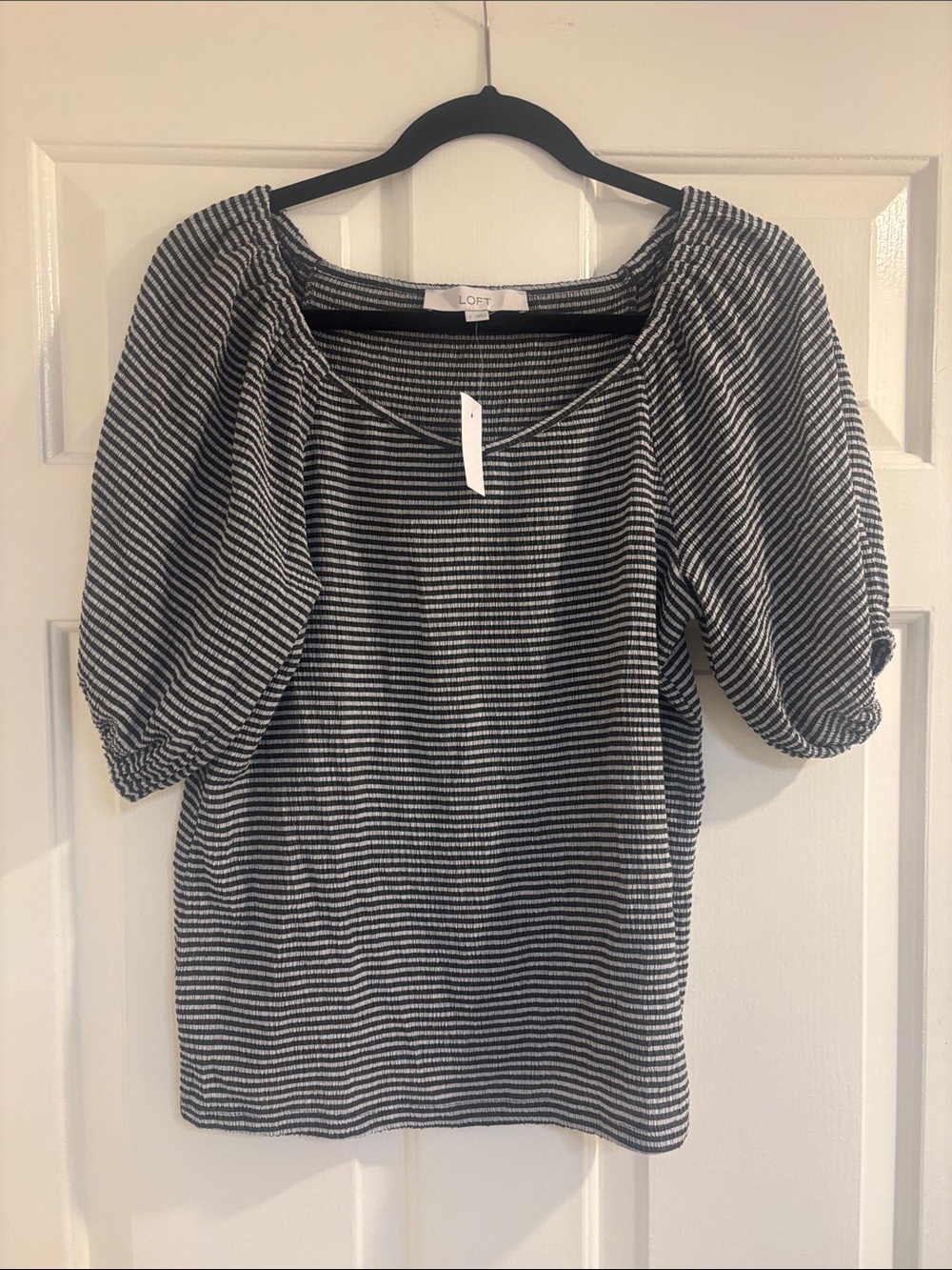 LOFT Black & White Striped Scoop-Neck Puff Sleeve Top